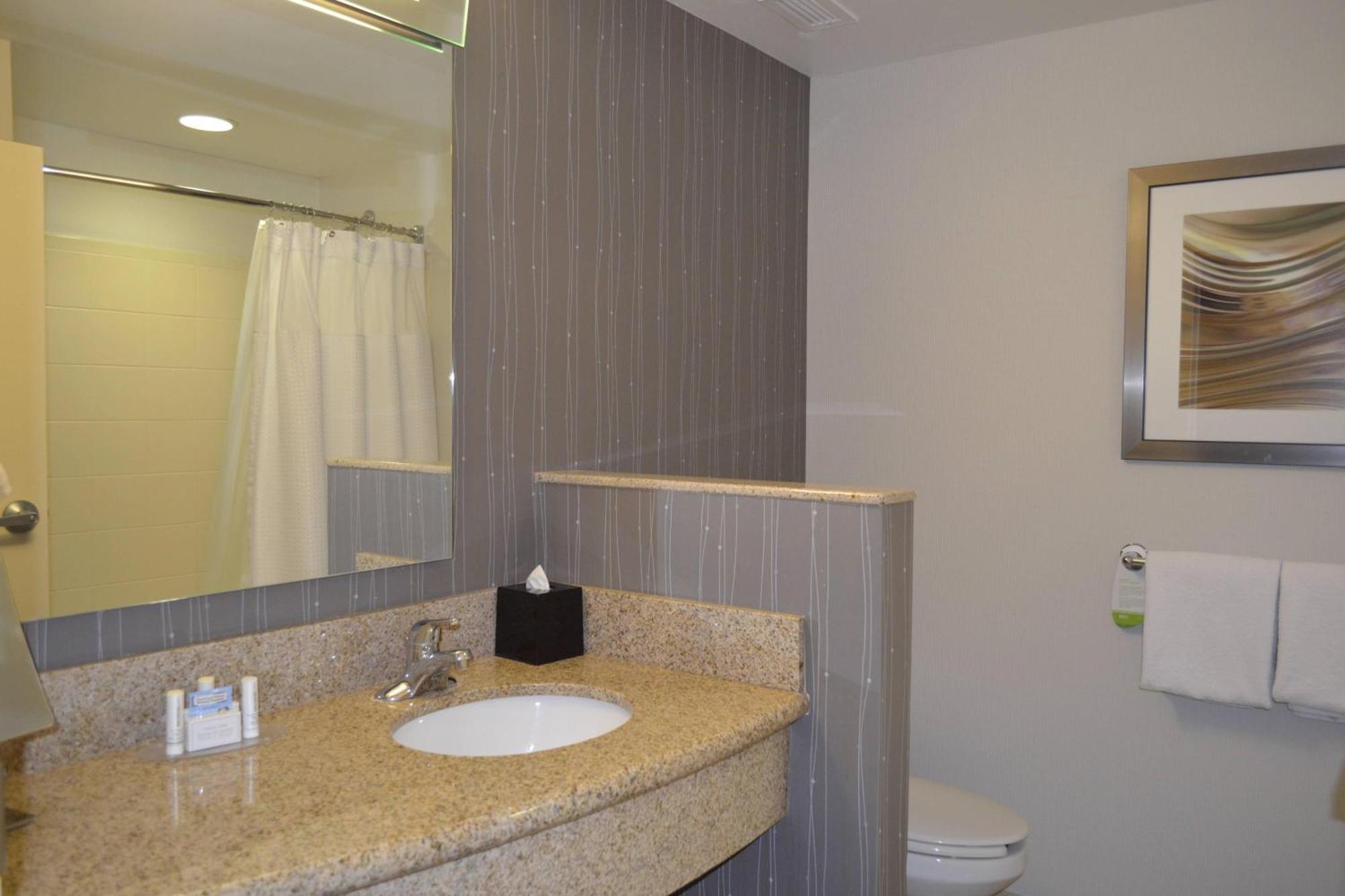 Courtyard By Marriott Winchester Medical Center Exterior foto